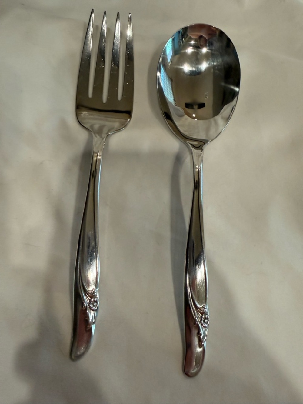 Classic Silver Plated Serving Fork and Spoon Set - Polished Stainless Flatware